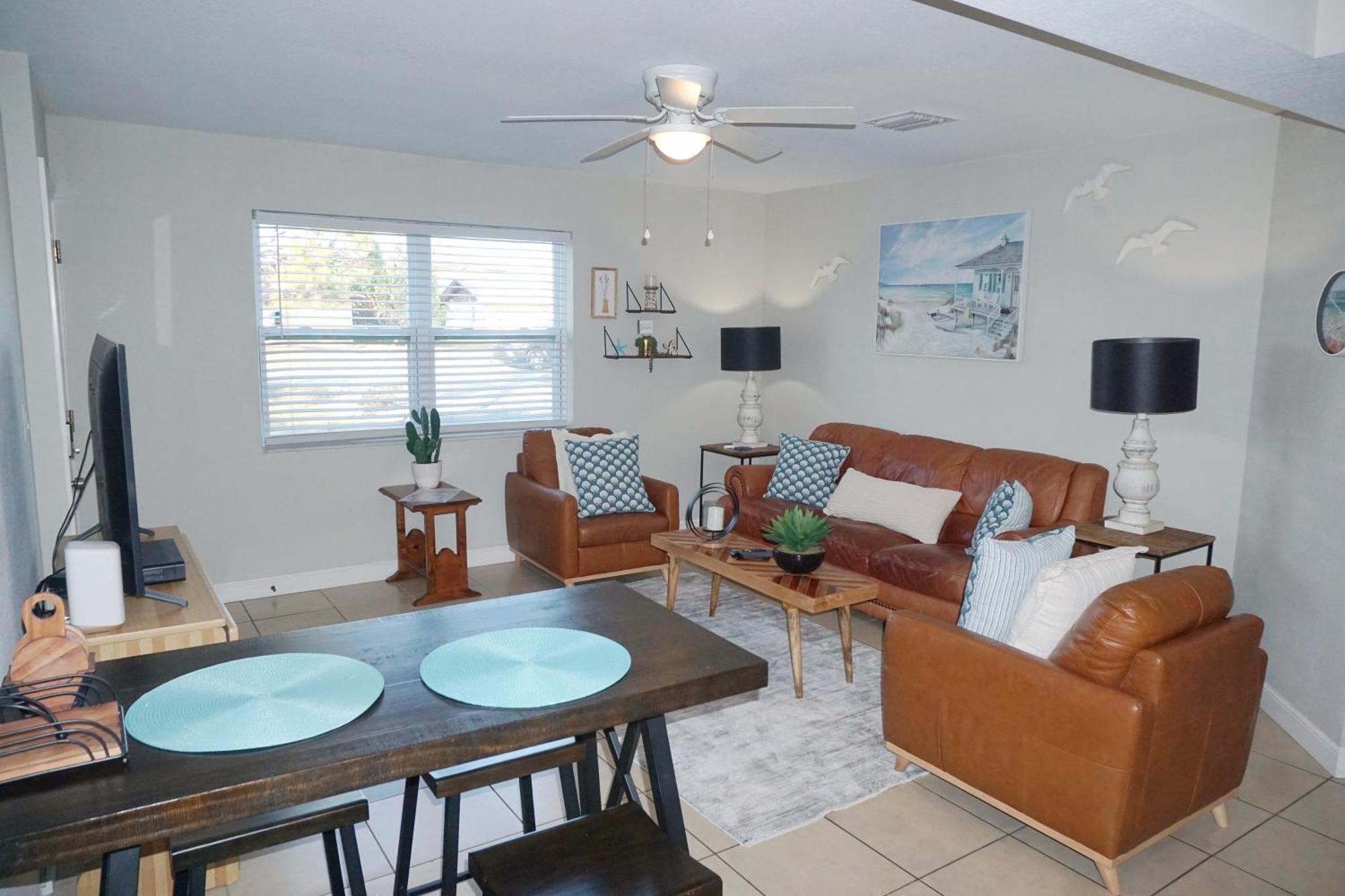 Naples Park Oasis - Cozy Two Bedroom Apartment Esterno foto
